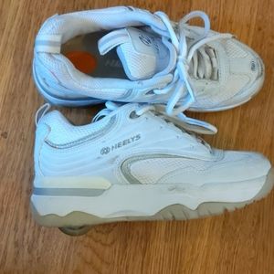 Heelys, Women's white size 5